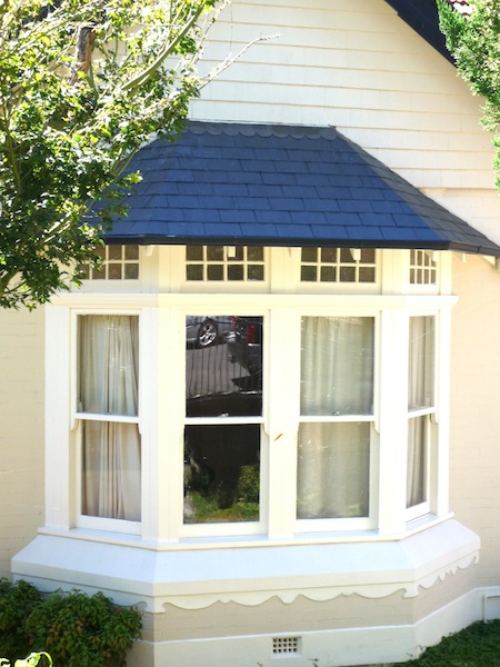 Bay Window-Glendyne slate,decorative lead flashing