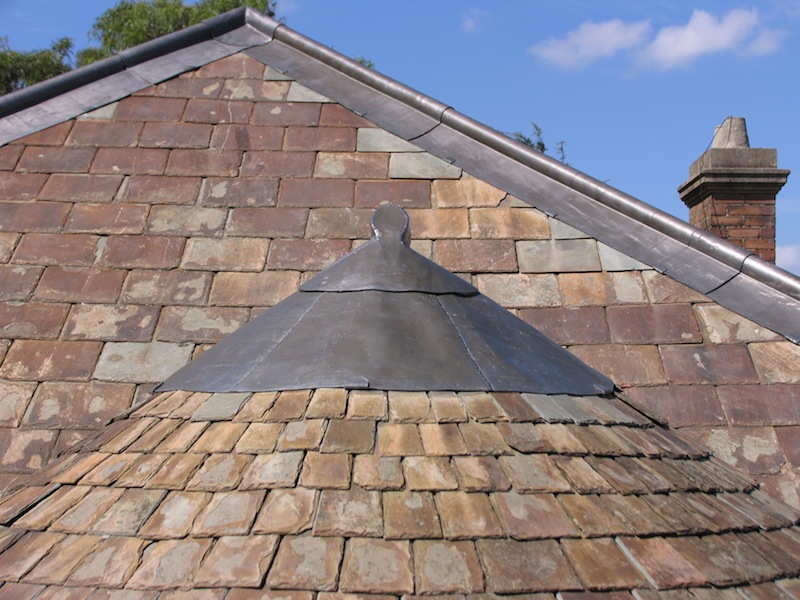 Slate roofing Sydney-Salvaged roof slates,Traditional Lead capping
